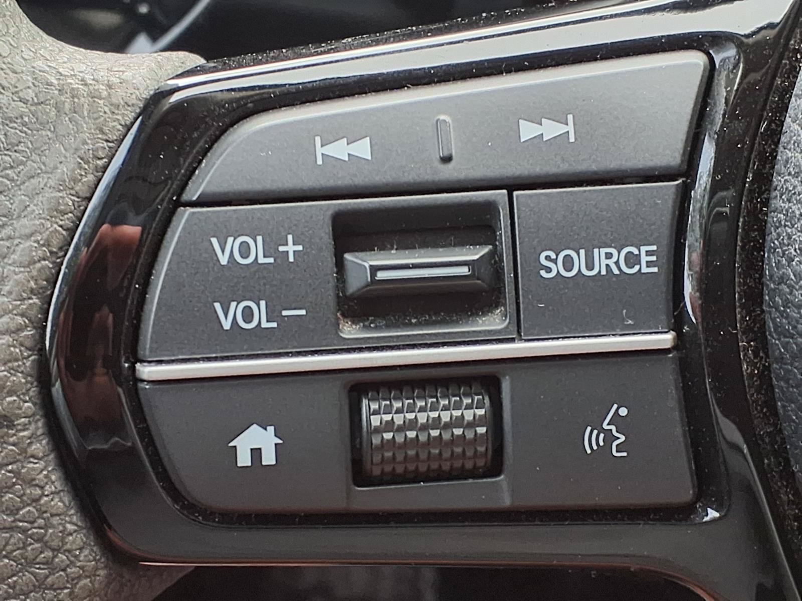 Used 2023 Honda Civic LX image 6