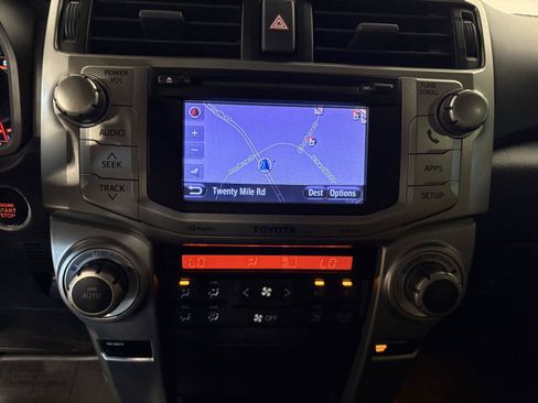 Used 2013 Toyota 4Runner Limited AWD/4WD image 21