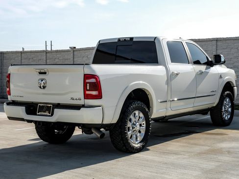 Used 2020 RAM 2500 Limited AWD/4WD image 12