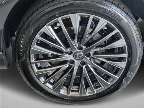 New 2026 Lexus RX 450h AWD image 10