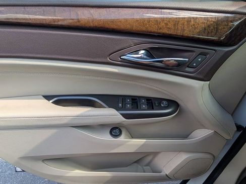 Used 2012 Cadillac SRX Luxury image 28