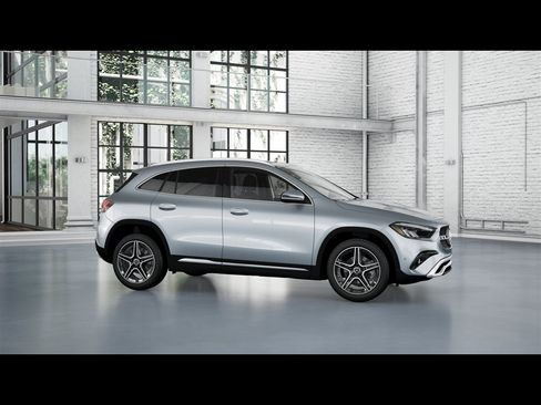 Certified 2026 Mercedes-Benz GLA 250 4MATIC image 9