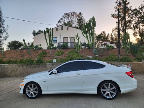 Used 2013 Mercedes-Benz C 250 Coupe image 6
