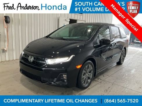 New 2026 Honda Odyssey Touring image 1