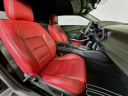 Used 2019 Chevrolet Camaro SS image 14