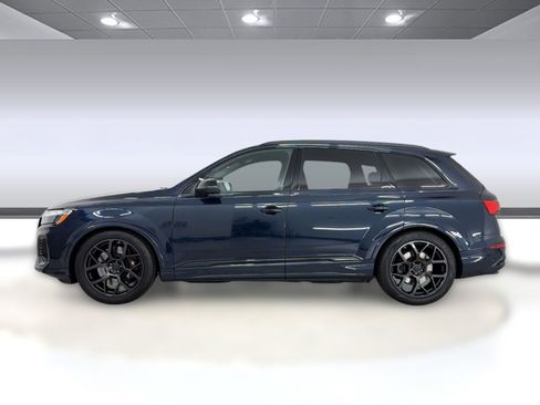 New 2026 Audi SQ7 Prestige AWD/4WD image 2
