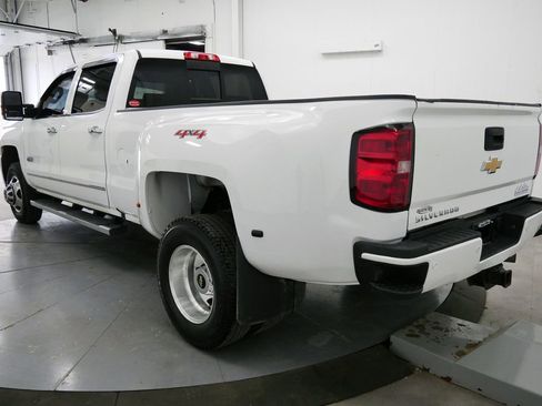 Used 2015 Chevrolet Silverado 3500 High Country w/ Duramax Plus Package AWD/4WD image 5