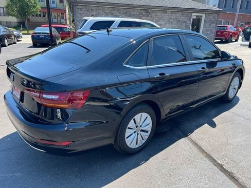 Used 2019 Volkswagen Jetta S w/ Driver Assistance Package FWD image 4