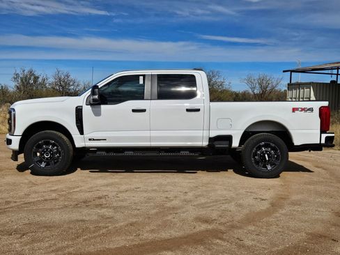 New 2026 Ford F250 XL w/ STX Appearance Package AWD/4WD image 9