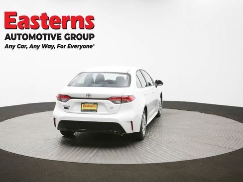 Used 2024 Toyota Corolla LE FWD image 36