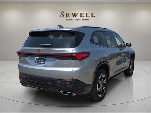 New 2026 Buick Enclave Sport Touring w/ LPO, Floor Liner Package image 4