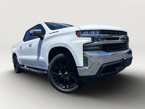 Used 2020 Chevrolet Silverado 1500 LT w/ All-Star Edition AWD/4WD image 3