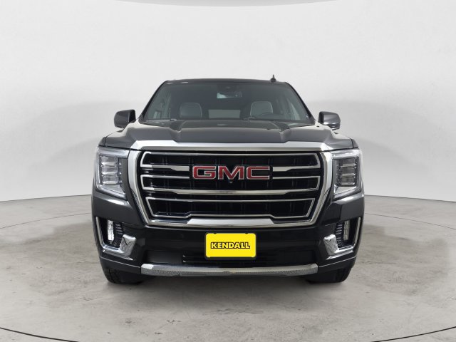 Used 2024 GMC Yukon XL SLT w/ SLT Luxury Package AWD/4WD image 2