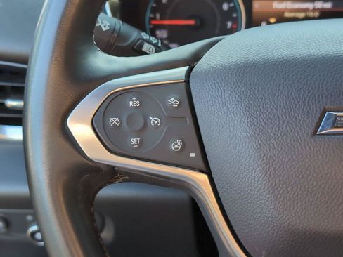 Used 2023 Chevrolet Traverse RS FWD image 29