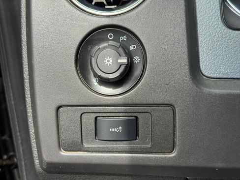 Used 2013 Ford F150 XLT w/ Luxury Equipment Group AWD/4WD image 15