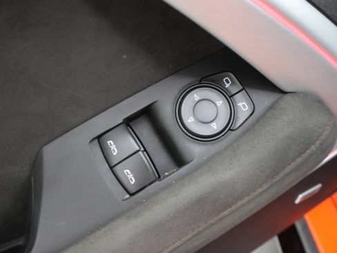 Used 2021 Chevrolet Camaro ZL1 RWD image 34