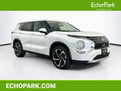 Used 2024 Mitsubishi Outlander SE