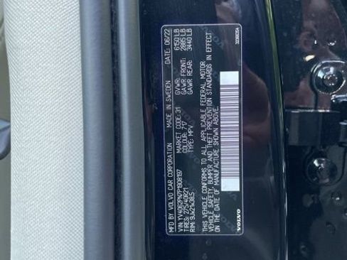 Certified 2023 Volvo XC90 B6 Plus w/ Protection Package Premier AWD/4WD image 28