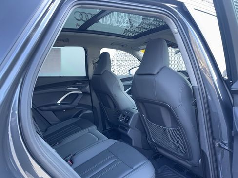 Certified 2025 Audi Q5 Premium Plus w/ Premium Plus image 10