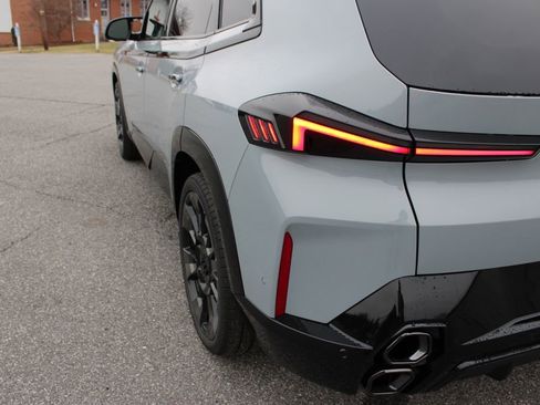 New 2026 BMW XM Label Red image 44