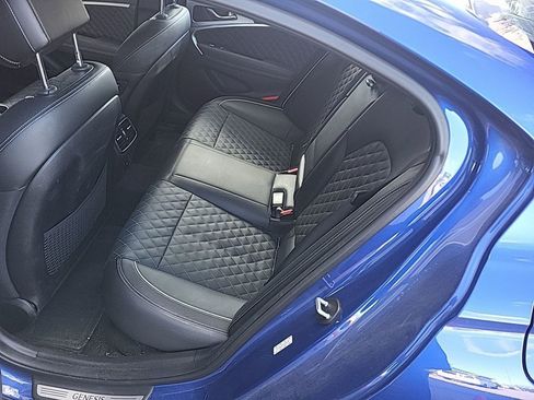 Used 2019 Genesis G70 3.3T Advanced w/ Sport Package image 7