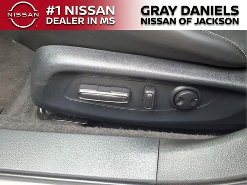 Used 2024 Honda Accord Touring image 11