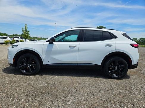 Used 2025 Buick Envision Sport Touring AWD/4WD image 4