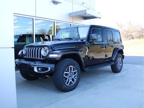 New 2026 Jeep Wrangler Sahara image 3