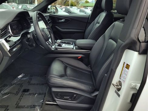 Used 2020 Audi Q8 Premium Plus image 19