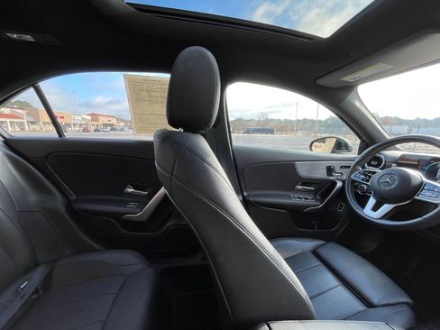 Used 2019 Mercedes-Benz A 220 image 30
