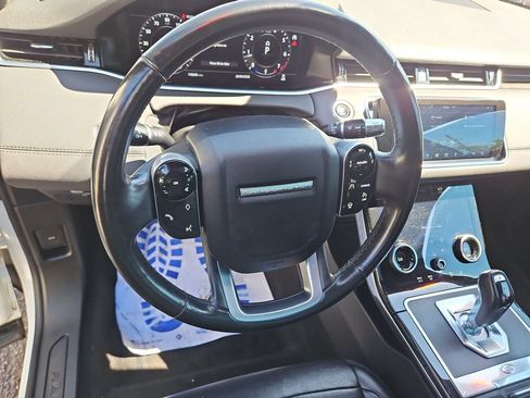 Used 2020 Land Rover Range Rover Evoque SE AWD/4WD image 13
