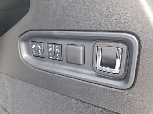 New 2026 Cadillac Vistiq Sport image 29