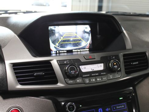 Used 2016 Honda Odyssey EX-L image 16