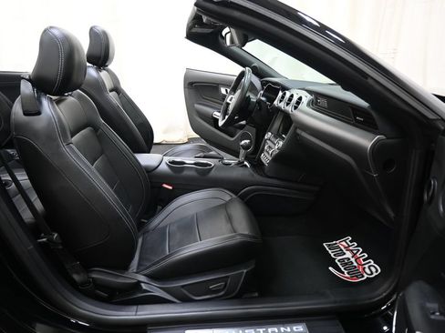 Used 2020 Ford Mustang GT Premium w/ Equipment Group 401A RWD image 6