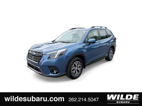Certified 2023 Subaru Forester Premium AWD/4WD image 1
