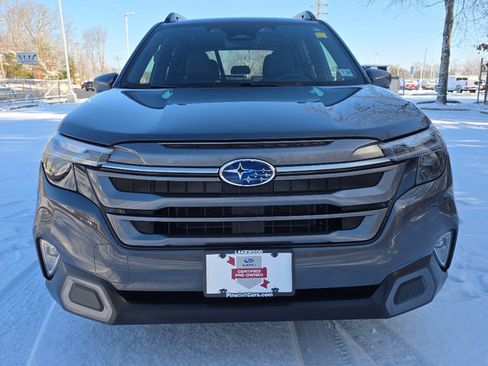 Certified 2025 Subaru Forester Limited image 12