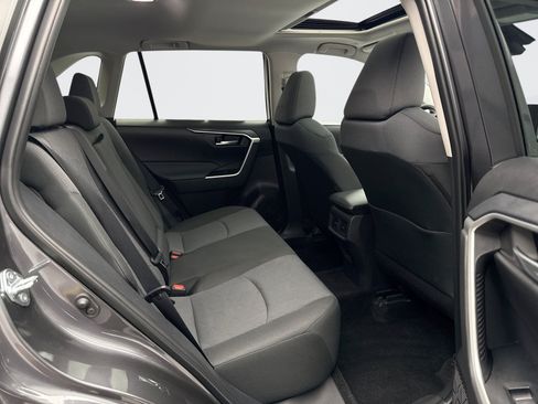 Used 2025 Toyota RAV4 XLE w/ Convenience Package AWD/4WD image 20