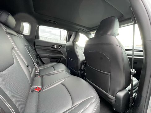 Used 2022 Jeep Compass High Altitude image 25