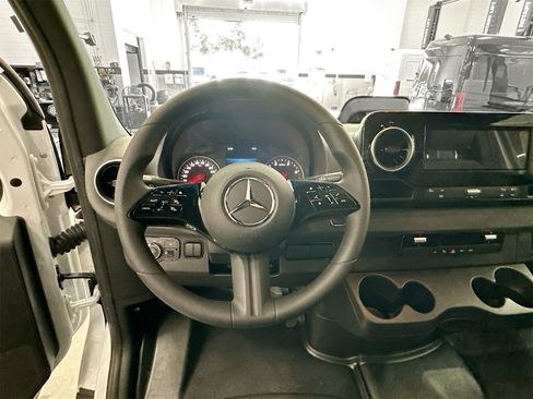 New 2026 Mercedes-Benz Sprinter 144 Cargo image 12