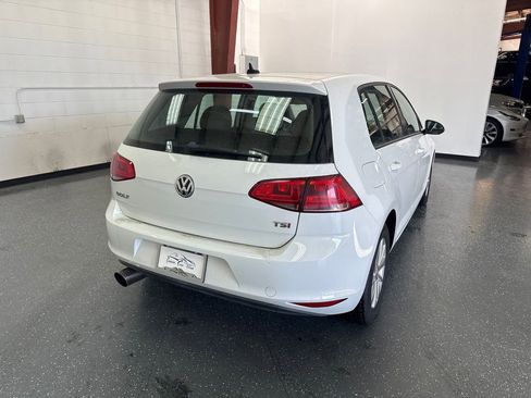 Used 2015 Volkswagen Golf S image 4