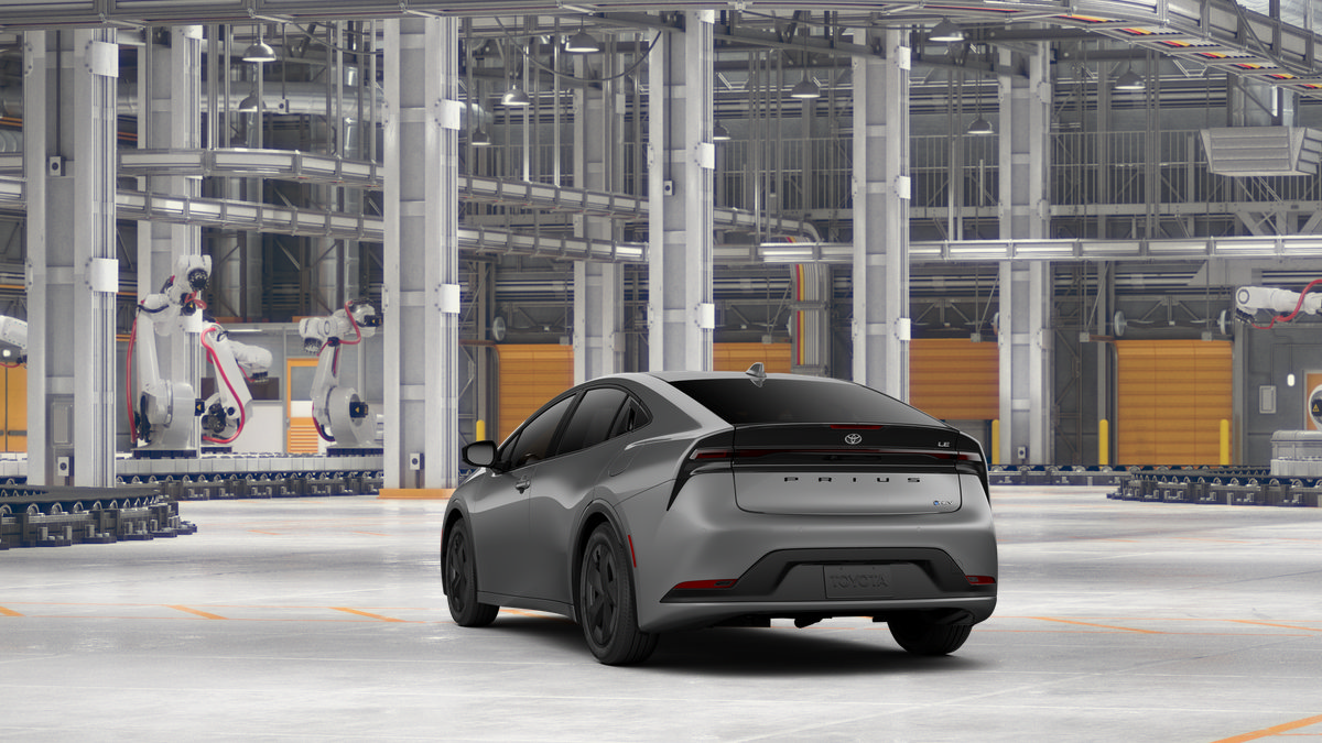 New 2027 Toyota Prius LE FWD image 7