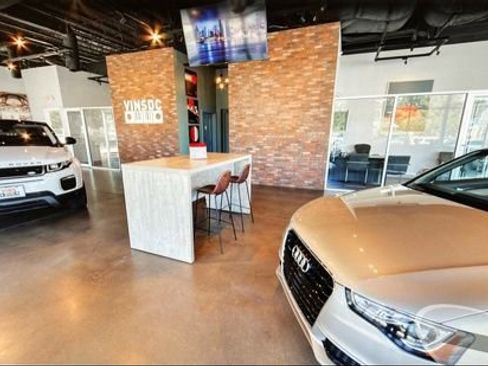 Used 2022 Tesla Model Y Long Range image 7