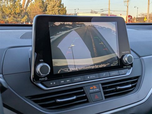 New 2025 Nissan Altima 2.5 SR image 14