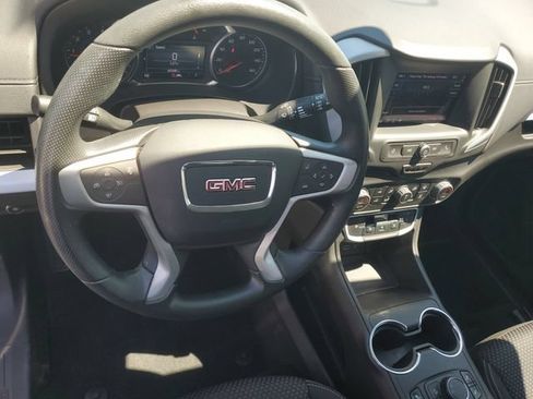 Certified 2024 GMC Terrain SLE w/ Driver Convenience Package FWD image 18