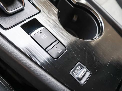 Used 2023 Nissan Rogue SV image 21