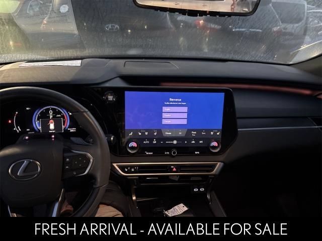 Used 2024 Lexus RX 350 Premium Plus w/ Convenience Package FWD image 15