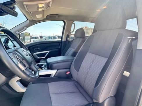 Certified 2024 Nissan Titan SV w/ SV Convenience Package RWD image 22