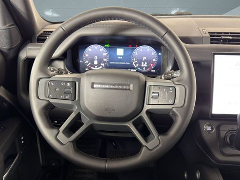 Used 2026 Land Rover Defender 130 S image 15