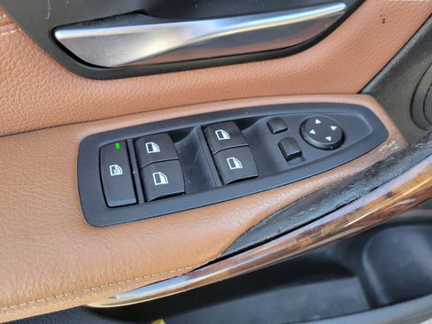 Used 2013 BMW 328i xDrive Sedan image 19