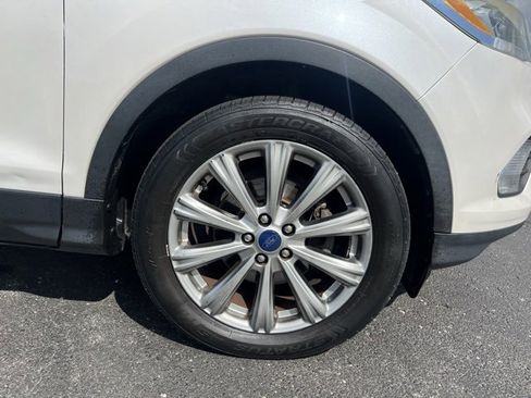 Used 2017 Ford Escape Titanium image 21